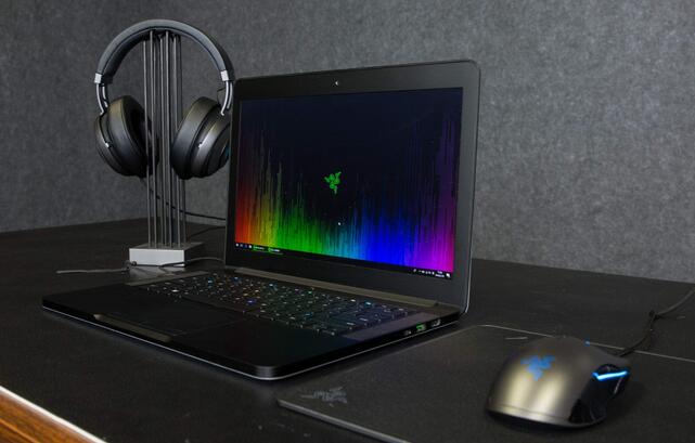 Razer灵刃15标准版怎么装xp系统