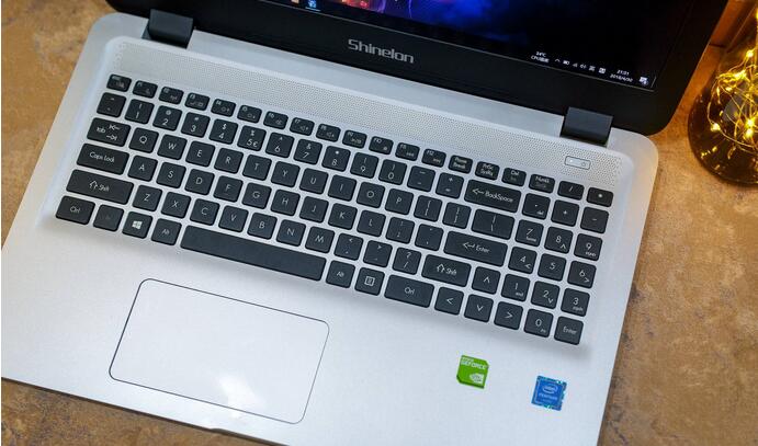 炫龙炎魔T50Ti-780S2N-C怎么装win7专业版系统